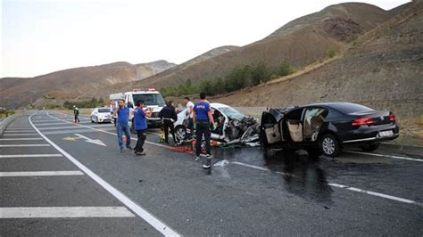 E­r­z­i­n­c­a­n­’­d­a­ ­t­r­a­f­i­k­ ­k­a­z­a­s­ı­:­ ­2­ ­y­a­r­a­l­ı­ ­-­ ­S­o­n­ ­D­a­k­i­k­a­ ­H­a­b­e­r­l­e­r­